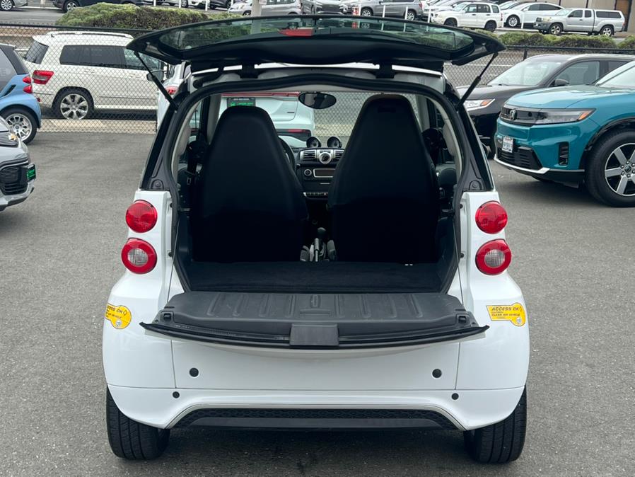 2016 smart fortwo electric drive Passion Coupe, available for sale in Daly City, California | Green Light Auto Wholesale. Daly City, California 2016 smart fortwo electric drive Passion Coupe, available for sale in Daly City, California | Green Light Auto Wholesale. Daly City, California