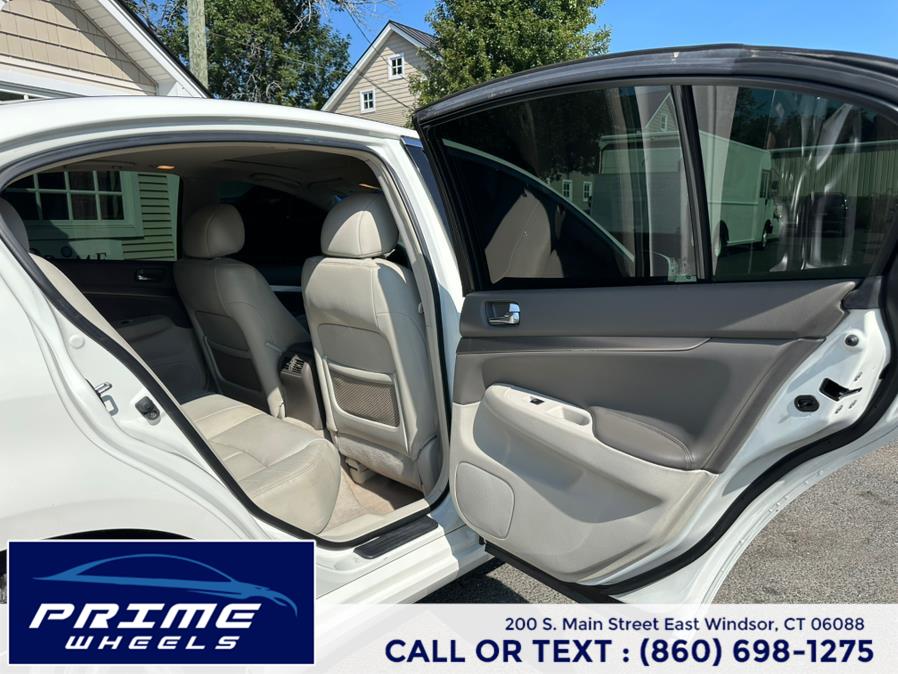 2011 Infiniti G37 Sedan 4dr x AWD, available for sale in East Windsor, Connecticut | Prime Wheels. East Windsor, Connecticut 2011 Infiniti G37 Sedan 4dr x AWD, available for sale in East Windsor, Connecticut | Prime Wheels. East Windsor, Connecticut