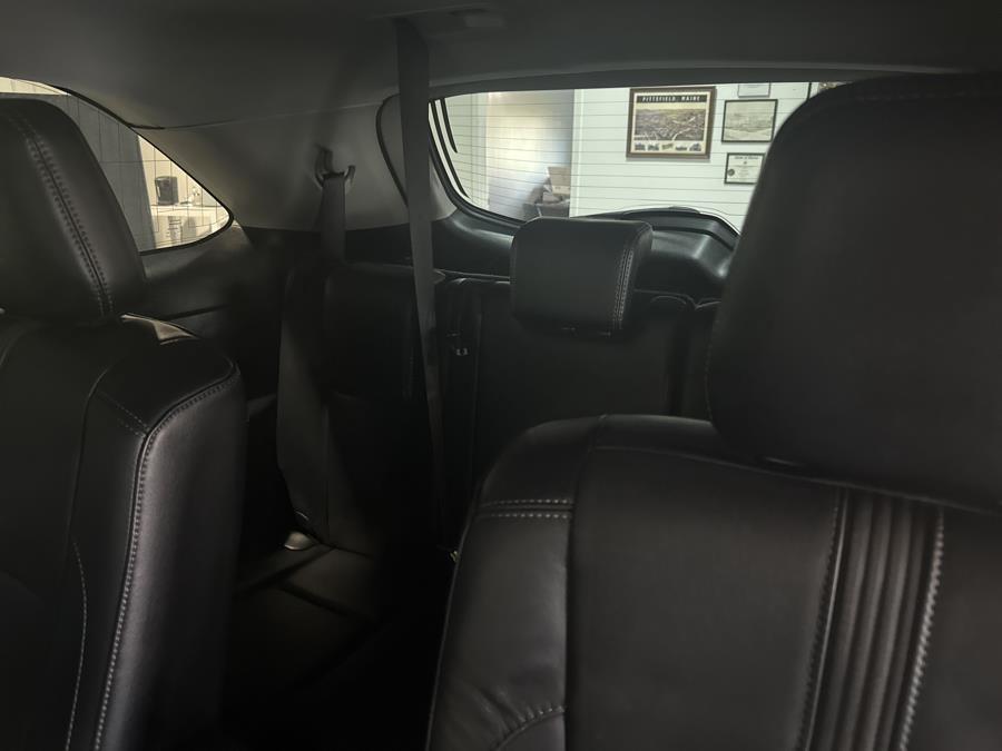 2018 Toyota Highlander SE V6 AWD (Natl), available for sale in Pittsfield, Maine | Maine Central Motors. Pittsfield, Maine 2018 Toyota Highlander SE V6 AWD (Natl), available for sale in Pittsfield, Maine | Maine Central Motors. Pittsfield, Maine