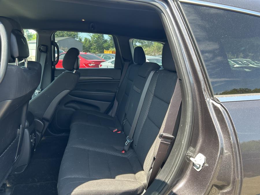 2020 Jeep Grand Cherokee Altitude 4x4, available for sale in Vernon Rockville, Connecticut | Vernon Motor Cars. Vernon Rockville, Connecticut 2020 Jeep Grand Cherokee Altitude 4x4, available for sale in Vernon Rockville, Connecticut | Vernon Motor Cars. Vernon Rockville, Connecticut