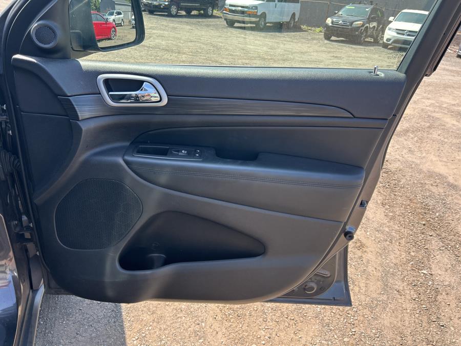 2020 Jeep Grand Cherokee Altitude 4x4, available for sale in Vernon Rockville, Connecticut | Vernon Motor Cars. Vernon Rockville, Connecticut 2020 Jeep Grand Cherokee Altitude 4x4, available for sale in Vernon Rockville, Connecticut | Vernon Motor Cars. Vernon Rockville, Connecticut