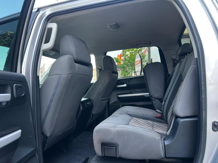 2018 Toyota Tundra 4WD SR5 CrewMax 5.5'' Bed 5.7L (Natl), available for sale in Irvington, New Jersey | Elis Motors Corp. Irvington, New Jersey 2018 Toyota Tundra 4WD SR5 CrewMax 5.5'' Bed 5.7L (Natl), available for sale in Irvington, New Jersey | Elis Motors Corp. Irvington, New Jersey