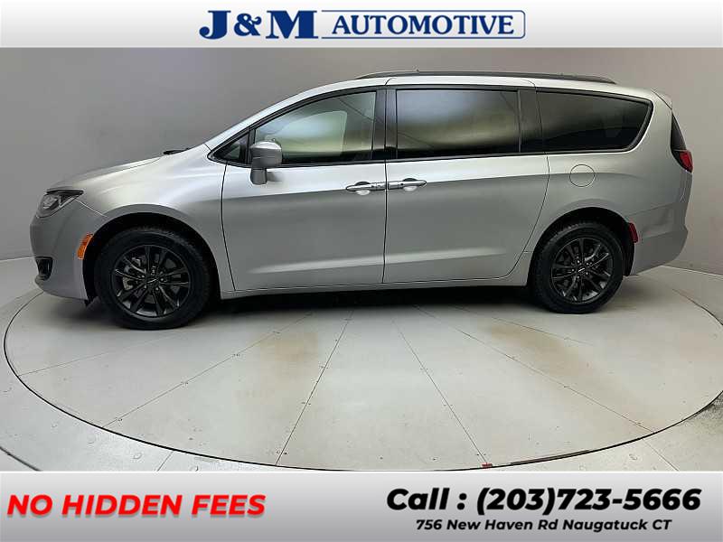 2020 Chrysler Pacifica Launch Edition, available for sale in Naugatuck, Connecticut | J&M Automotive Sls&Svc LLC. Naugatuck, Connecticut 2020 Chrysler Pacifica Launch Edition, available for sale in Naugatuck, Connecticut | J&M Automotive Sls&Svc LLC. Naugatuck, Connecticut
