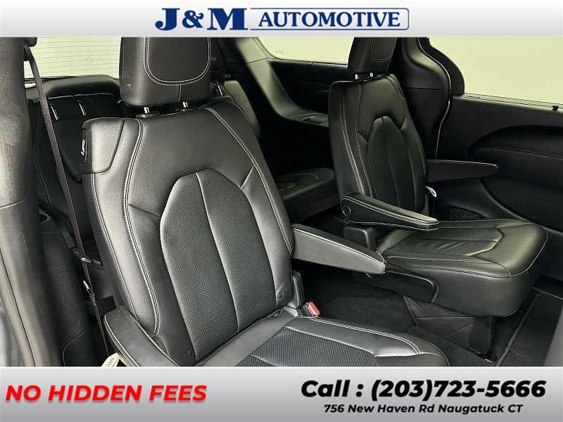 2020 Chrysler Pacifica Launch Edition, available for sale in Naugatuck, Connecticut | J&M Automotive Sls&Svc LLC. Naugatuck, Connecticut 2020 Chrysler Pacifica Launch Edition, available for sale in Naugatuck, Connecticut | J&M Automotive Sls&Svc LLC. Naugatuck, Connecticut