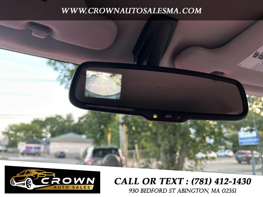 2012 Toyota FJ Cruiser 4WD 4dr Auto (Natl), available for sale in Abington, Massachusetts | Crown Auto Sales. Abington, Massachusetts 2012 Toyota FJ Cruiser 4WD 4dr Auto (Natl), available for sale in Abington, Massachusetts | Crown Auto Sales. Abington, Massachusetts