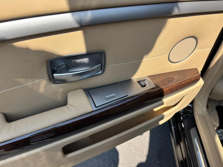 2006 BMW 7 Series 750Li 4dr Sdn, available for sale in New haven, Connecticut | Wilson Maturo Motors. New haven, Connecticut 2006 BMW 7 Series 750Li 4dr Sdn, available for sale in New haven, Connecticut | Wilson Maturo Motors. New haven, Connecticut