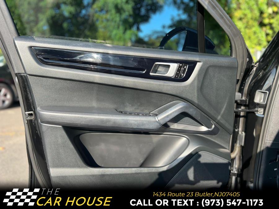 2020 Porsche Cayenne AWD, available for sale in Butler, New Jersey | The Car House. Butler, New Jersey 2020 Porsche Cayenne AWD, available for sale in Butler, New Jersey | The Car House. Butler, New Jersey