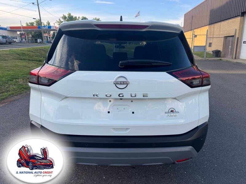 2023 Nissan Rogue AWD S, available for sale in Meriden, Connecticut | Sandra Auto Broker LLC. Meriden, Connecticut 2023 Nissan Rogue AWD S, available for sale in Meriden, Connecticut | Sandra Auto Broker LLC. Meriden, Connecticut