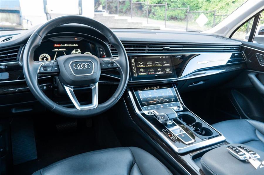 2022 Audi Q7 Premium Plus, available for sale in Woodside, New York | Drive Central. Woodside, New York 2022 Audi Q7 Premium Plus, available for sale in Woodside, New York | Drive Central. Woodside, New York