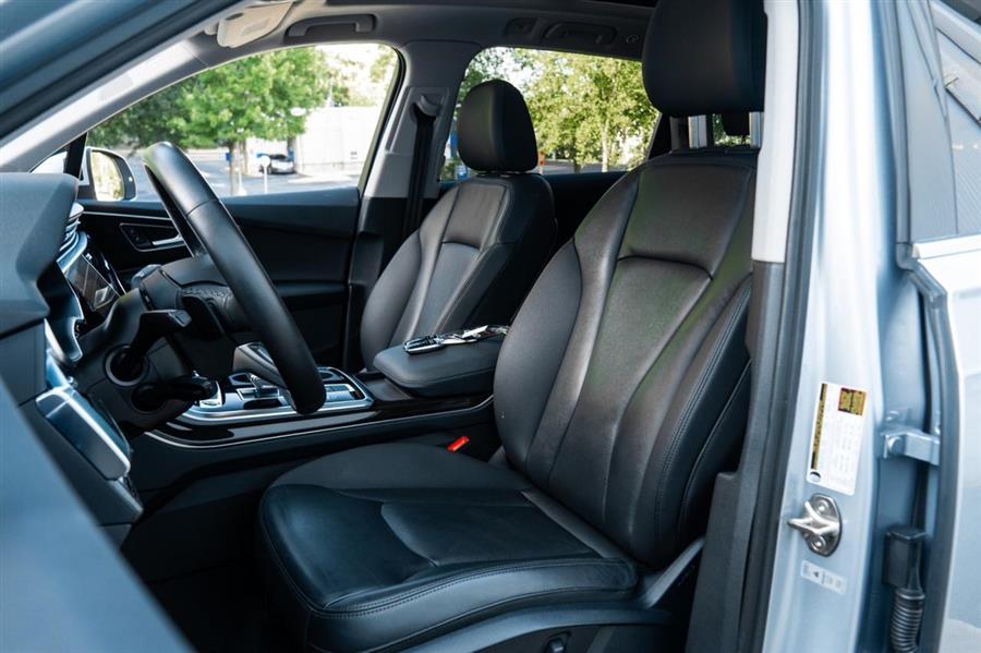 2022 Audi Q7 Premium Plus, available for sale in Woodside, New York | Drive Central. Woodside, New York 2022 Audi Q7 Premium Plus, available for sale in Woodside, New York | Drive Central. Woodside, New York