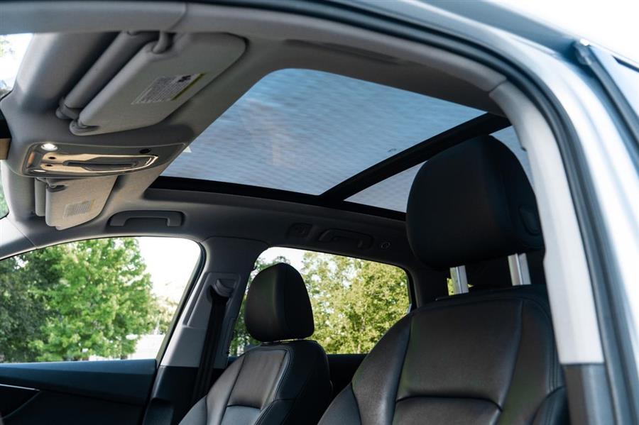 2022 Audi Q7 Premium Plus, available for sale in Woodside, New York | Drive Central. Woodside, New York 2022 Audi Q7 Premium Plus, available for sale in Woodside, New York | Drive Central. Woodside, New York