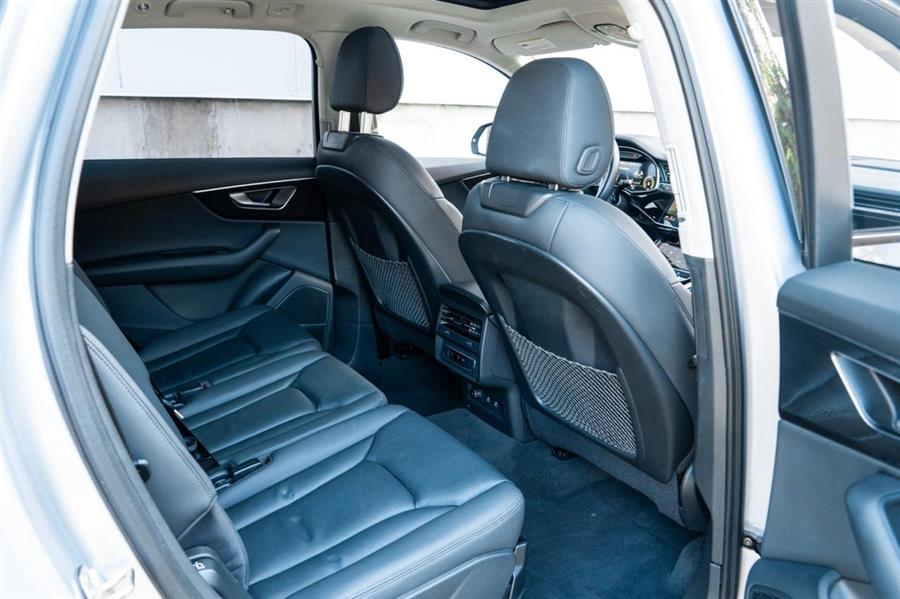 2022 Audi Q7 Premium Plus, available for sale in Woodside, New York | Drive Central. Woodside, New York 2022 Audi Q7 Premium Plus, available for sale in Woodside, New York | Drive Central. Woodside, New York