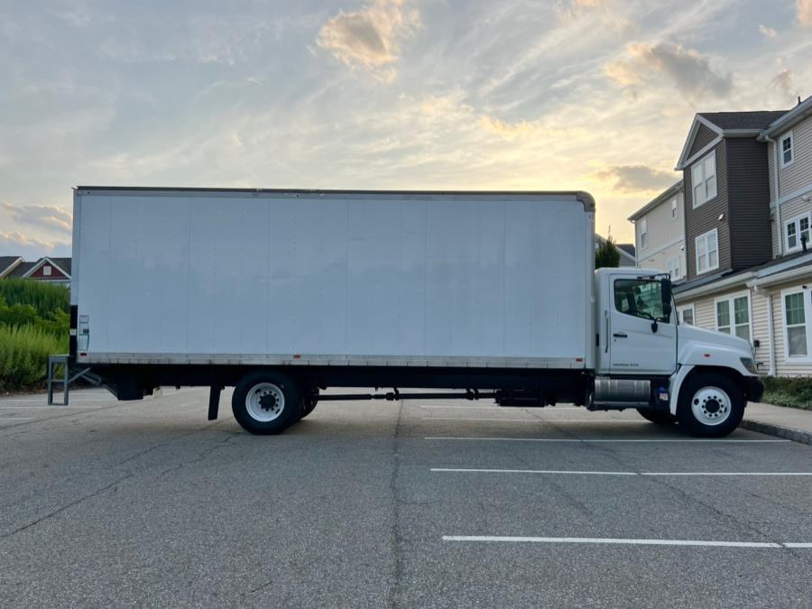 2020 Hino 268A 26FT SMYRNA BOX/MAXON LIFTGATE NON CDL, available for sale in Paterson, New Jersey | Speedway Commercial Motors LLC. Paterson, New Jersey 2020 Hino 268A 26FT SMYRNA BOX/MAXON LIFTGATE NON CDL, available for sale in Paterson, New Jersey | Speedway Commercial Motors LLC. Paterson, New Jersey