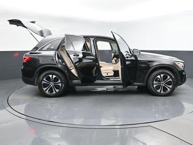 2020 Mercedes-benz Glc GLC 350e, available for sale in Woodside, New York | Drive Central. Woodside, New York 2020 Mercedes-benz Glc GLC 350e, available for sale in Woodside, New York | Drive Central. Woodside, New York