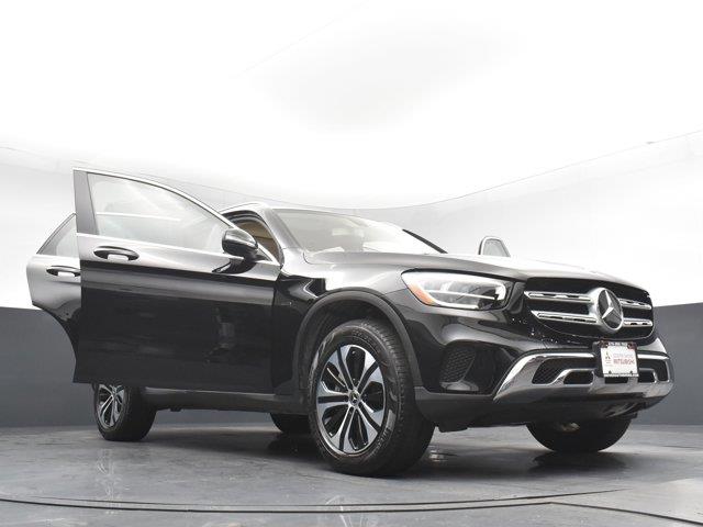 2020 Mercedes-benz Glc GLC 350e, available for sale in Woodside, New York | Drive Central. Woodside, New York 2020 Mercedes-benz Glc GLC 350e, available for sale in Woodside, New York | Drive Central. Woodside, New York