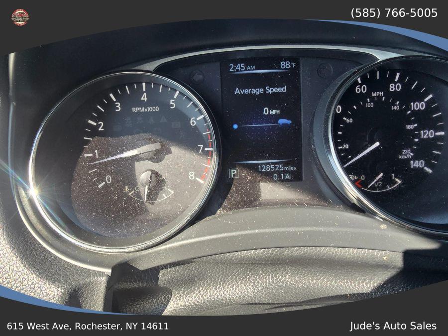 2015 Nissan Rogue S Sport Utility 4D, available for sale in Wolcott, New York | Auto Hunter CNY. Wolcott, New York 2015 Nissan Rogue S Sport Utility 4D, available for sale in Wolcott, New York | Auto Hunter CNY. Wolcott, New York