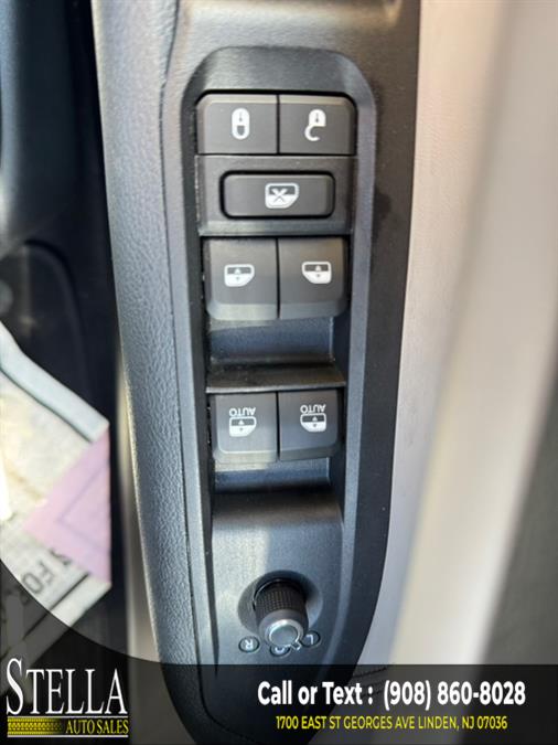 2022 Jeep Compass Limited 4x4, available for sale in Linden, New Jersey | Stella Auto Sales. Linden, New Jersey 2022 Jeep Compass Limited 4x4, available for sale in Linden, New Jersey | Stella Auto Sales. Linden, New Jersey