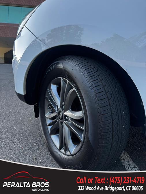 2015 Hyundai Tucson AWD 4dr GLS, available for sale in Bridgeport, Connecticut | Peralta Bros Auto Clinic. Bridgeport, Connecticut 2015 Hyundai Tucson AWD 4dr GLS, available for sale in Bridgeport, Connecticut | Peralta Bros Auto Clinic. Bridgeport, Connecticut