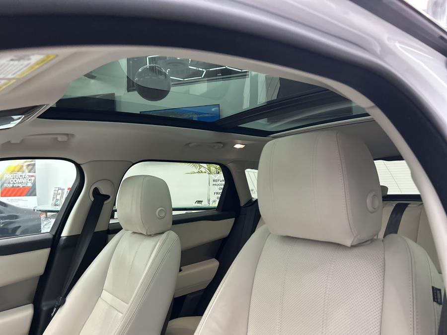2019 Land Rover Range Rover Velar P250 S, available for sale in Jersey City, New Jersey | Luxe Auto Galleria. Jersey City, New Jersey 2019 Land Rover Range Rover Velar P250 S, available for sale in Jersey City, New Jersey | Luxe Auto Galleria. Jersey City, New Jersey