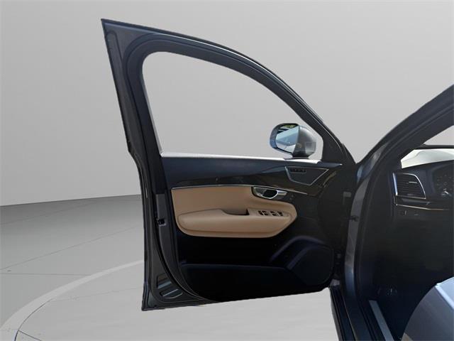 2018 Volvo Xc90 T6 Momentum, available for sale in Stratford, Connecticut | Wiz Leasing Inc. Stratford, Connecticut 2018 Volvo Xc90 T6 Momentum, available for sale in Stratford, Connecticut | Wiz Leasing Inc. Stratford, Connecticut