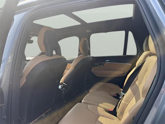 2018 Volvo Xc90 T6 Momentum, available for sale in Stratford, Connecticut | Wiz Leasing Inc. Stratford, Connecticut 2018 Volvo Xc90 T6 Momentum, available for sale in Stratford, Connecticut | Wiz Leasing Inc. Stratford, Connecticut