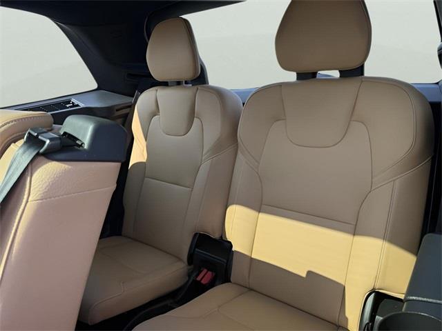 2018 Volvo Xc90 T6 Momentum, available for sale in Stratford, Connecticut | Wiz Leasing Inc. Stratford, Connecticut 2018 Volvo Xc90 T6 Momentum, available for sale in Stratford, Connecticut | Wiz Leasing Inc. Stratford, Connecticut