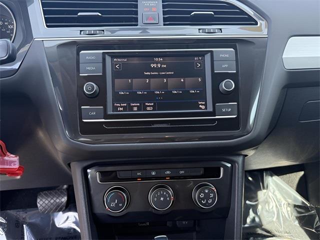 2018 Volkswagen Tiguan 2.0T S, available for sale in Stratford, Connecticut | Wiz Leasing Inc. Stratford, Connecticut 2018 Volkswagen Tiguan 2.0T S, available for sale in Stratford, Connecticut | Wiz Leasing Inc. Stratford, Connecticut