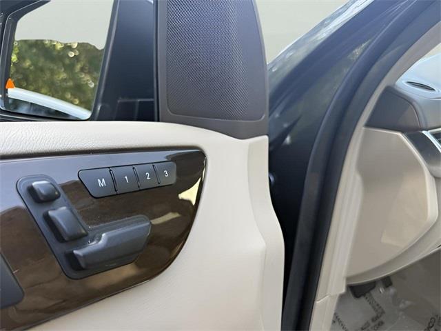 2015 Mercedes-benz Gl-class GL 450, available for sale in Stratford, Connecticut | Wiz Leasing Inc. Stratford, Connecticut 2015 Mercedes-benz Gl-class GL 450, available for sale in Stratford, Connecticut | Wiz Leasing Inc. Stratford, Connecticut