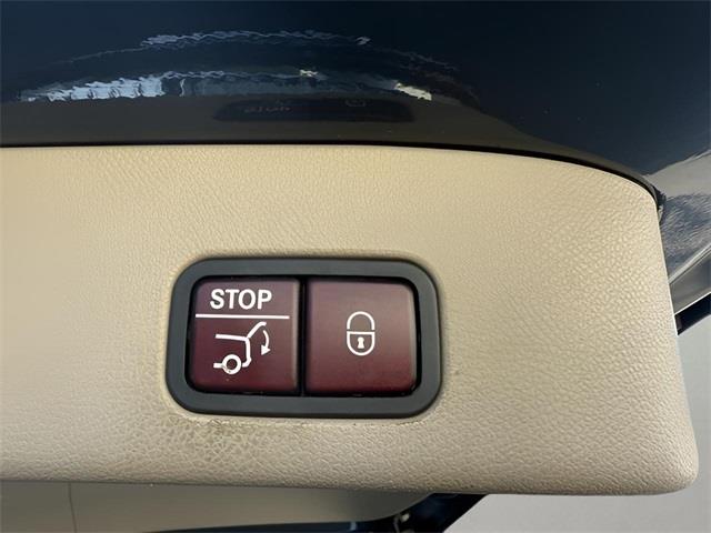 2015 Mercedes-benz Gl-class GL 450, available for sale in Stratford, Connecticut | Wiz Leasing Inc. Stratford, Connecticut 2015 Mercedes-benz Gl-class GL 450, available for sale in Stratford, Connecticut | Wiz Leasing Inc. Stratford, Connecticut