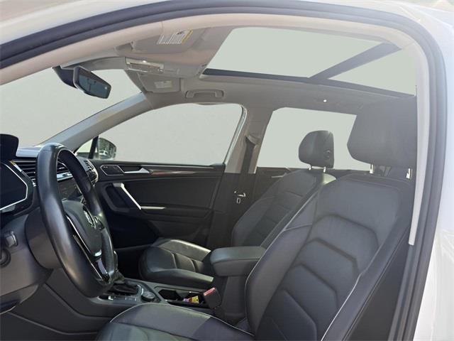 2018 Volkswagen Tiguan 2.0T SEL Premium, available for sale in Stratford, Connecticut | Wiz Leasing Inc. Stratford, Connecticut 2018 Volkswagen Tiguan 2.0T SEL Premium, available for sale in Stratford, Connecticut | Wiz Leasing Inc. Stratford, Connecticut