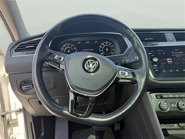 2018 Volkswagen Tiguan 2.0T SEL Premium, available for sale in Stratford, Connecticut | Wiz Leasing Inc. Stratford, Connecticut 2018 Volkswagen Tiguan 2.0T SEL Premium, available for sale in Stratford, Connecticut | Wiz Leasing Inc. Stratford, Connecticut