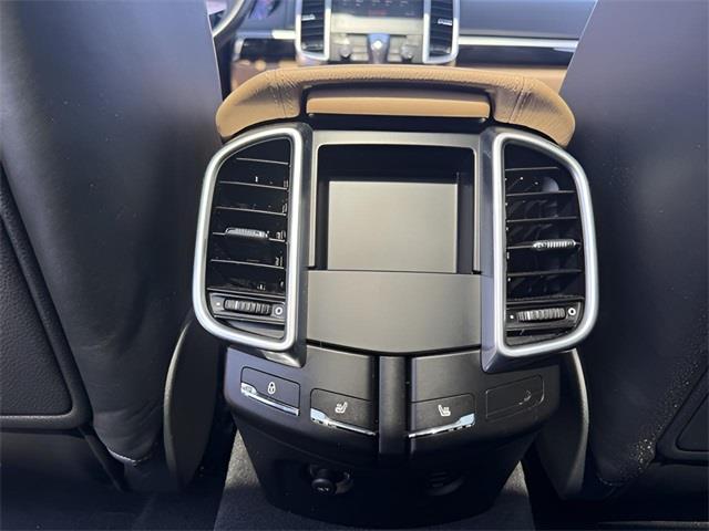 2018 Porsche Cayenne S, available for sale in Stratford, Connecticut | Wiz Leasing Inc. Stratford, Connecticut 2018 Porsche Cayenne S, available for sale in Stratford, Connecticut | Wiz Leasing Inc. Stratford, Connecticut