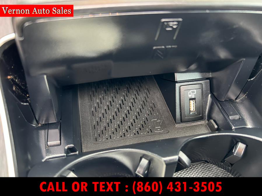 2019 Mercedes-Benz C-Class C 300 4MATIC Sedan, available for sale in Manchester, Connecticut | Vernon Auto Sale & Service. Manchester, Connecticut 2019 Mercedes-Benz C-Class C 300 4MATIC Sedan, available for sale in Manchester, Connecticut | Vernon Auto Sale & Service. Manchester, Connecticut
