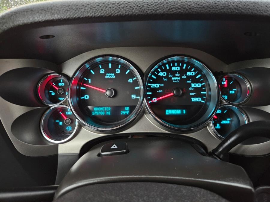 2009 GMC Sierra 2500HD 4WD 6.6 Duramax Diesel Crew Cab 153" SLE, available for sale in East Windsor, Connecticut | Toro Auto. East Windsor, Connecticut 2009 GMC Sierra 2500HD 4WD 6.6 Duramax Diesel Crew Cab 153" SLE, available for sale in East Windsor, Connecticut | Toro Auto. East Windsor, Connecticut
