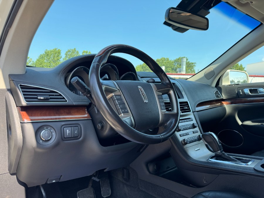 2012 Lincoln MKT 4dr Wgn 3.5L AWD w/EcoBoost, available for sale in Ortonville, Michigan | Marsh Auto Sales LLC. Ortonville, Michigan 2012 Lincoln MKT 4dr Wgn 3.5L AWD w/EcoBoost, available for sale in Ortonville, Michigan | Marsh Auto Sales LLC. Ortonville, Michigan