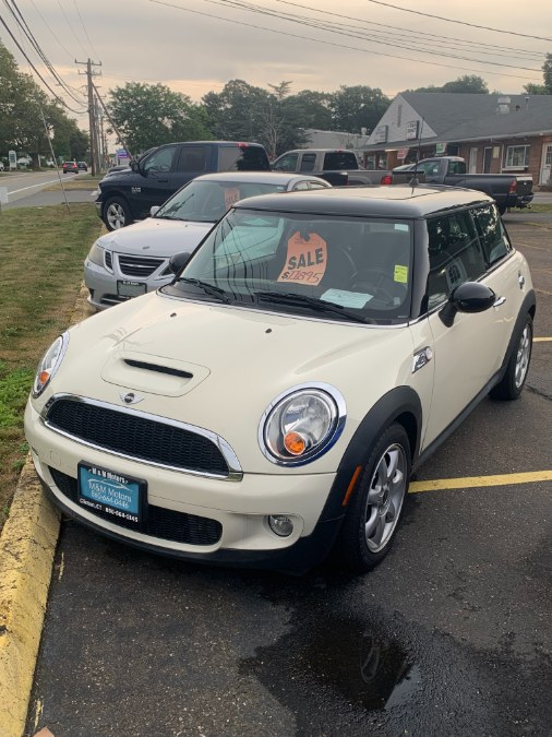 2010 MINI Cooper Hardtop 2dr Cpe S, available for sale in Clinton, Connecticut | M&M Motors International. Clinton, Connecticut 2010 MINI Cooper Hardtop 2dr Cpe S, available for sale in Clinton, Connecticut | M&M Motors International. Clinton, Connecticut
