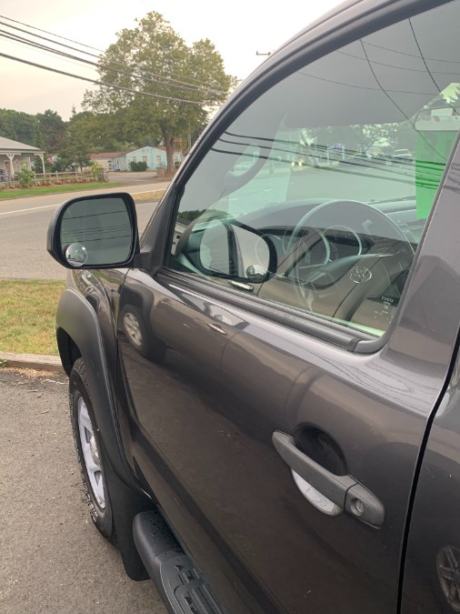 2012 Toyota Tacoma 4WD Reg Cab I4 AT (Natl), available for sale in Clinton, Connecticut | M&M Motors International. Clinton, Connecticut 2012 Toyota Tacoma 4WD Reg Cab I4 AT (Natl), available for sale in Clinton, Connecticut | M&M Motors International. Clinton, Connecticut