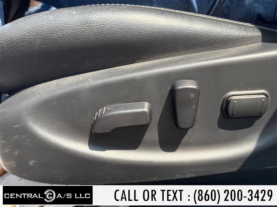 2017 Nissan Maxima SL 3.5L, available for sale in East Windsor, Connecticut | Central A/S LLC. East Windsor, Connecticut 2017 Nissan Maxima SL 3.5L, available for sale in East Windsor, Connecticut | Central A/S LLC. East Windsor, Connecticut