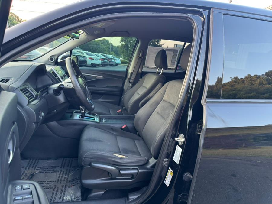 2019 Honda Ridgeline Sport AWD, available for sale in Berlin, Connecticut | Tru Auto Mall. Berlin, Connecticut 2019 Honda Ridgeline Sport AWD, available for sale in Berlin, Connecticut | Tru Auto Mall. Berlin, Connecticut
