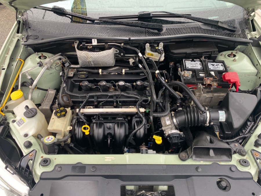 2010 Ford Focus 4dr Sdn SE, available for sale in Middle Village, New York | Middle Village Motors . Middle Village, New York 2010 Ford Focus 4dr Sdn SE, available for sale in Middle Village, New York | Middle Village Motors . Middle Village, New York