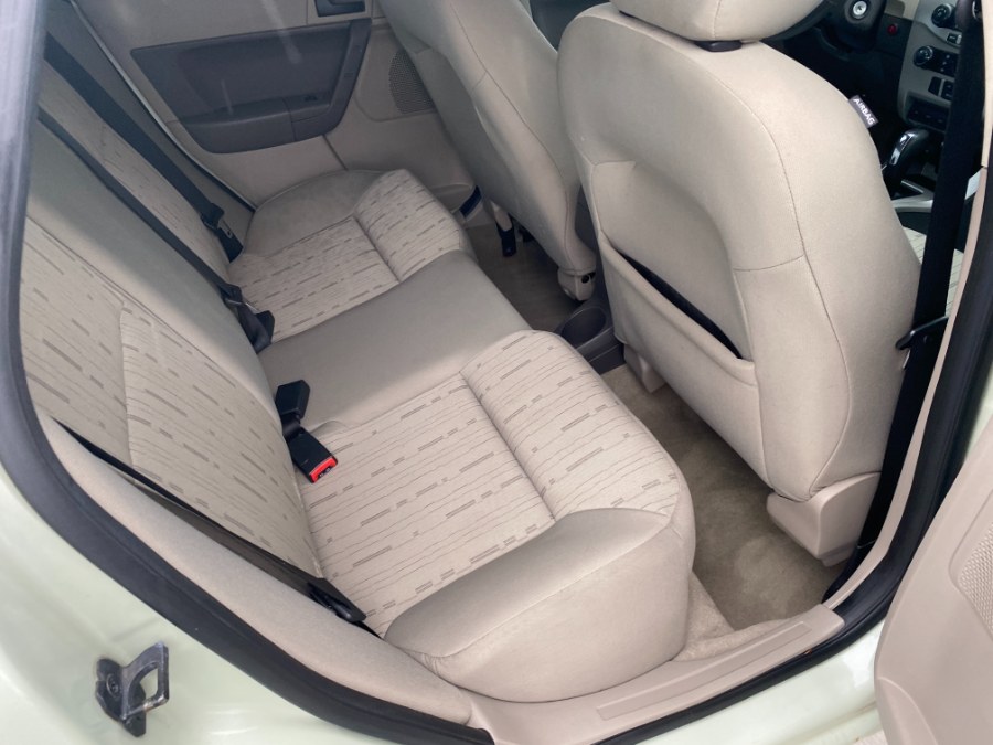 2010 Ford Focus 4dr Sdn SE, available for sale in Middle Village, New York | Middle Village Motors . Middle Village, New York 2010 Ford Focus 4dr Sdn SE, available for sale in Middle Village, New York | Middle Village Motors . Middle Village, New York