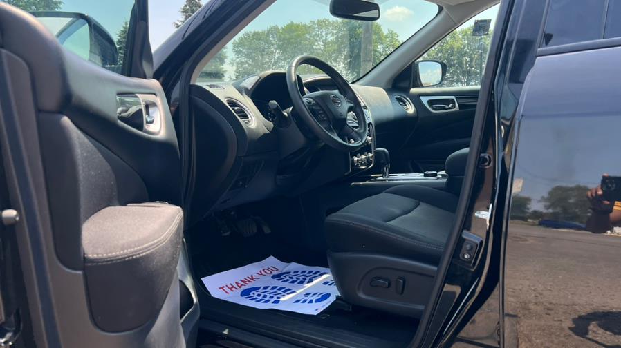 2017 Nissan Pathfinder 4x4 SV, available for sale in East Windsor, Connecticut | A1 Auto Sale LLC. East Windsor, Connecticut 2017 Nissan Pathfinder 4x4 SV, available for sale in East Windsor, Connecticut | A1 Auto Sale LLC. East Windsor, Connecticut