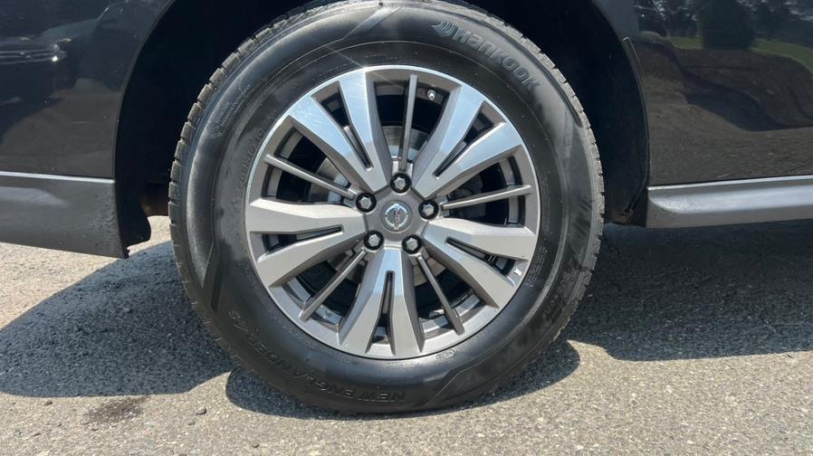 2017 Nissan Pathfinder 4x4 SV, available for sale in East Windsor, Connecticut | A1 Auto Sale LLC. East Windsor, Connecticut 2017 Nissan Pathfinder 4x4 SV, available for sale in East Windsor, Connecticut | A1 Auto Sale LLC. East Windsor, Connecticut