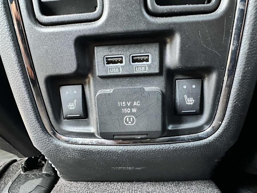2018 Jeep Grand Cherokee Limited, available for sale in Patchogue, New York | Baron Supercenter. Patchogue, New York 2018 Jeep Grand Cherokee Limited, available for sale in Patchogue, New York | Baron Supercenter. Patchogue, New York