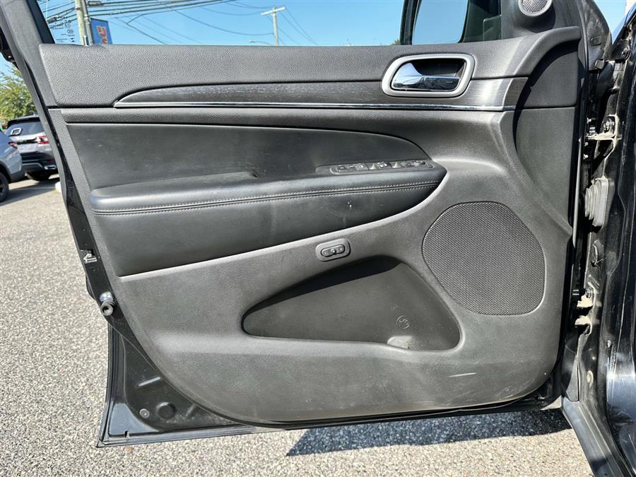 2018 Jeep Grand Cherokee Limited, available for sale in Patchogue, New York | Baron Supercenter. Patchogue, New York 2018 Jeep Grand Cherokee Limited, available for sale in Patchogue, New York | Baron Supercenter. Patchogue, New York