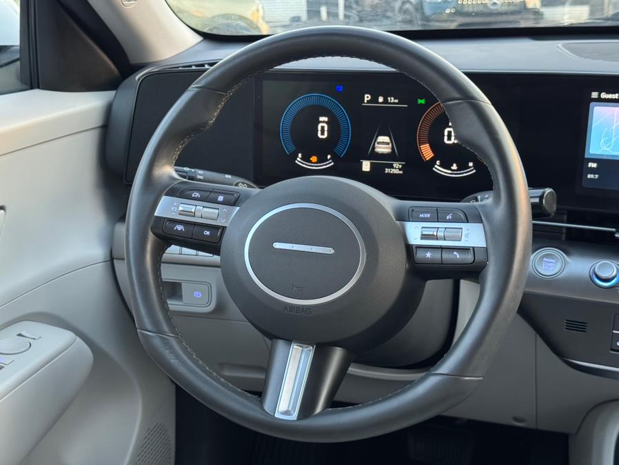 2024 Hyundai Kona SEL AWD, available for sale in Linden, New Jersey | Champion Used Auto Sales. Linden, New Jersey 2024 Hyundai Kona SEL AWD, available for sale in Linden, New Jersey | Champion Used Auto Sales. Linden, New Jersey