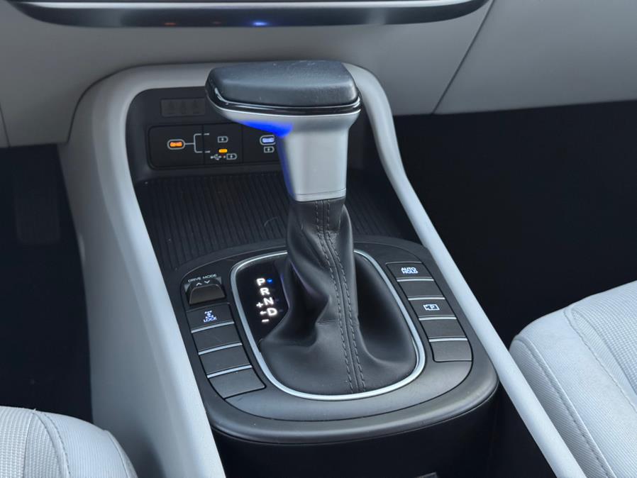 2024 Hyundai Kona SEL AWD, available for sale in Linden, New Jersey | Champion Used Auto Sales. Linden, New Jersey 2024 Hyundai Kona SEL AWD, available for sale in Linden, New Jersey | Champion Used Auto Sales. Linden, New Jersey