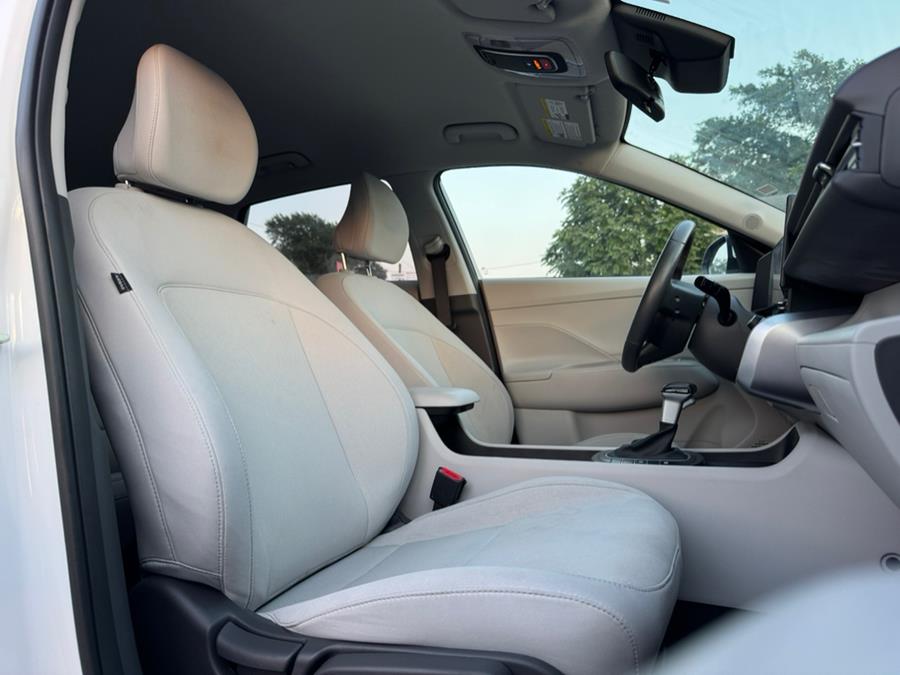 2024 Hyundai Kona SEL AWD, available for sale in Linden, New Jersey | Champion Used Auto Sales. Linden, New Jersey 2024 Hyundai Kona SEL AWD, available for sale in Linden, New Jersey | Champion Used Auto Sales. Linden, New Jersey