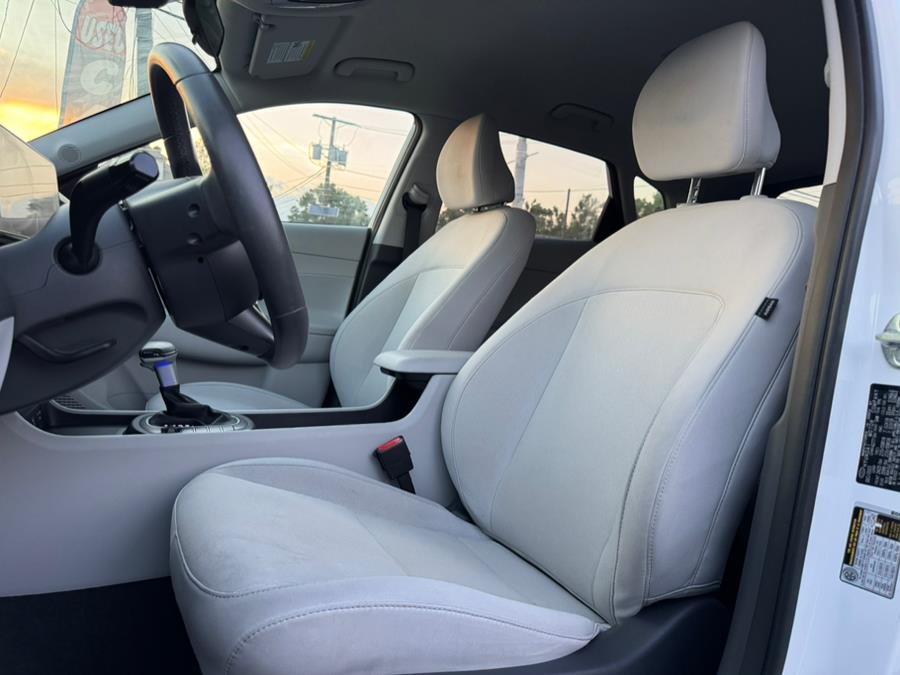 2024 Hyundai Kona SEL AWD, available for sale in Linden, New Jersey | Champion Used Auto Sales. Linden, New Jersey 2024 Hyundai Kona SEL AWD, available for sale in Linden, New Jersey | Champion Used Auto Sales. Linden, New Jersey