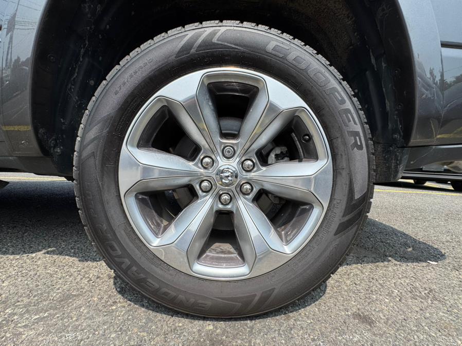 2020 Ram 1500 Limited 4x4 Crew Cab 5''7" Box, available for sale in Linden, New Jersey | Champion Used Auto Sales. Linden, New Jersey 2020 Ram 1500 Limited 4x4 Crew Cab 5''7" Box, available for sale in Linden, New Jersey | Champion Used Auto Sales. Linden, New Jersey